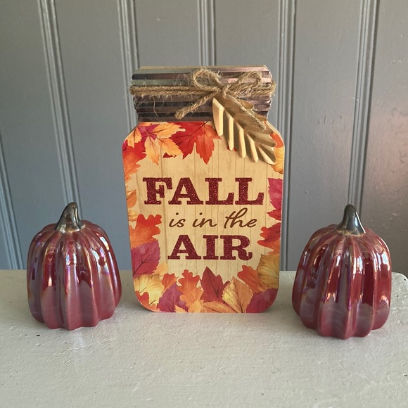 🆕2 Cranberry Pearl Porcelain Pumpkins & Fall Is In The Air Wood Mason Jar Sign - Picture 9 of 17